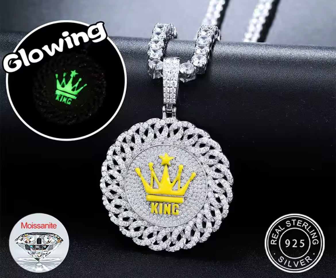 Glowing Kings Crown Pendant