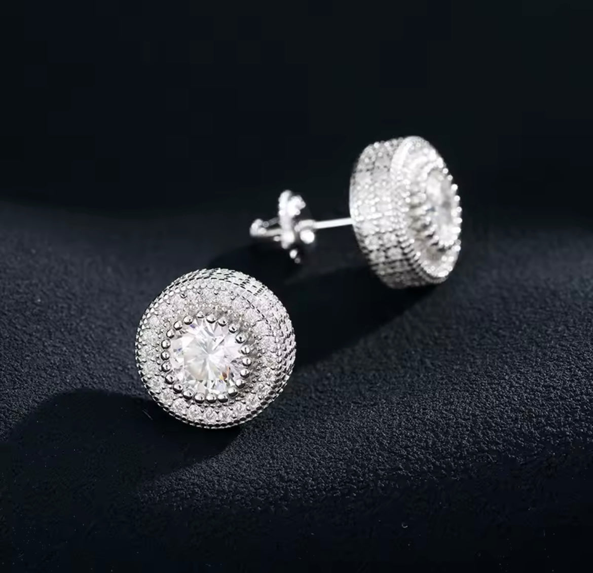 Luxury Circle Stud Earrings