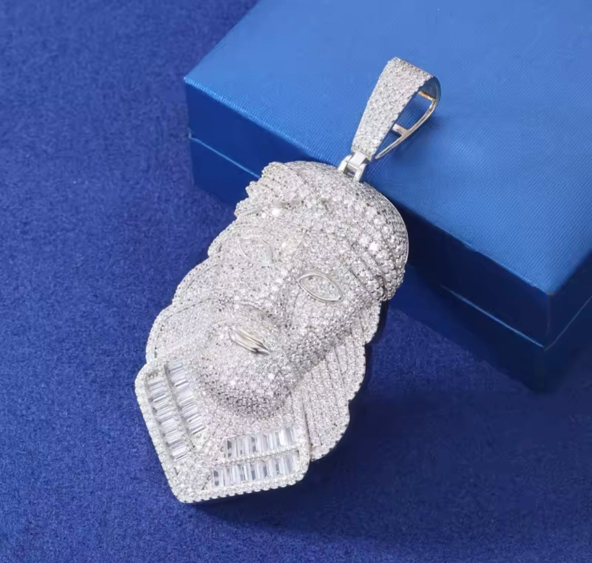 Religious Jesus Head Pendant