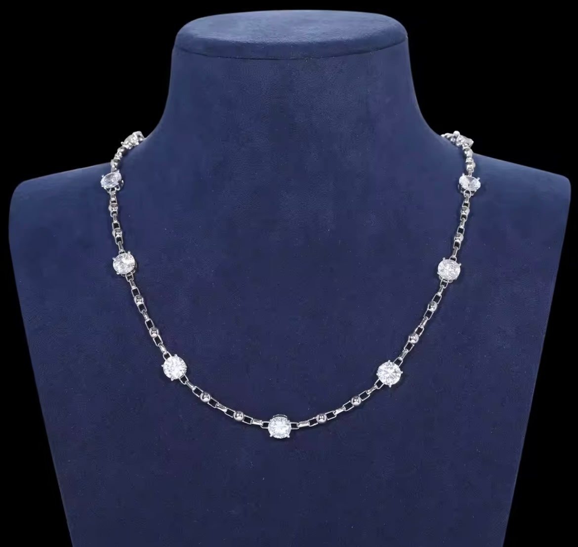 Light Luxury Inlaid Chain/Bracelet