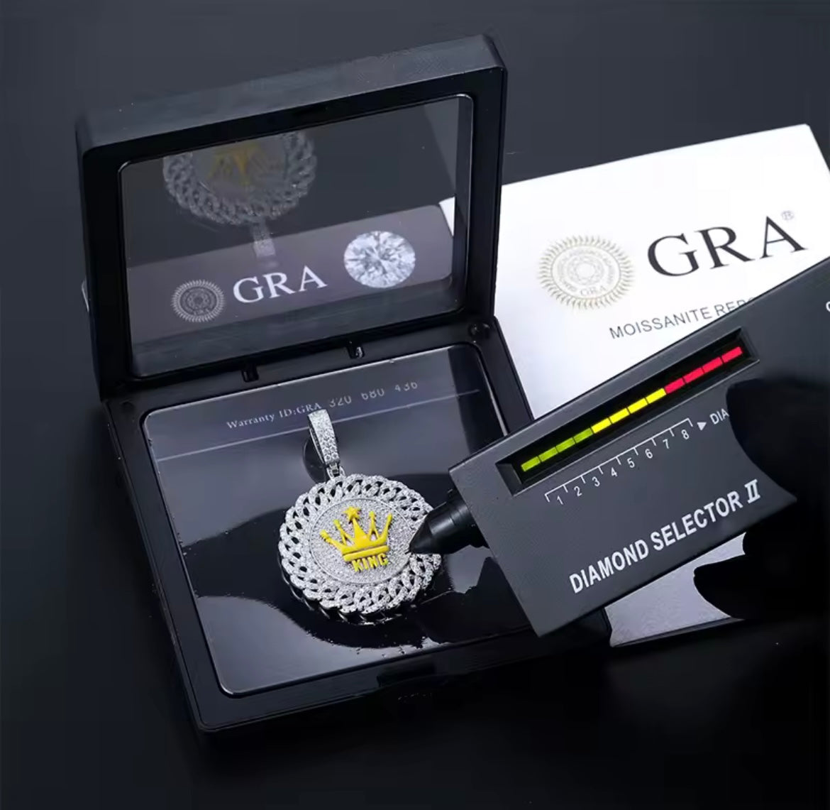 Glowing Kings Crown Pendant