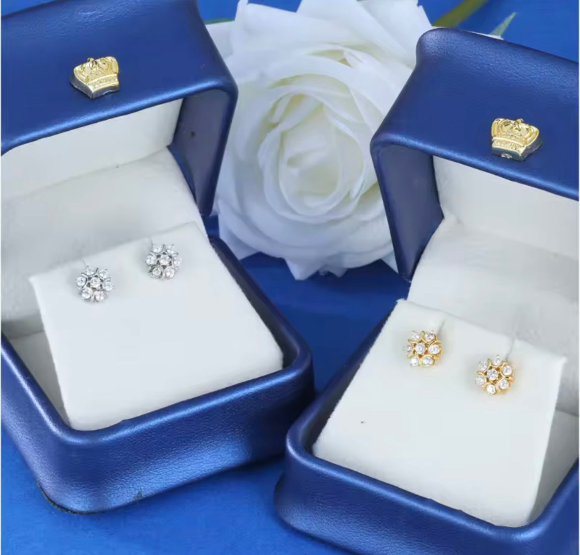 Snow Flower Stud Earrings